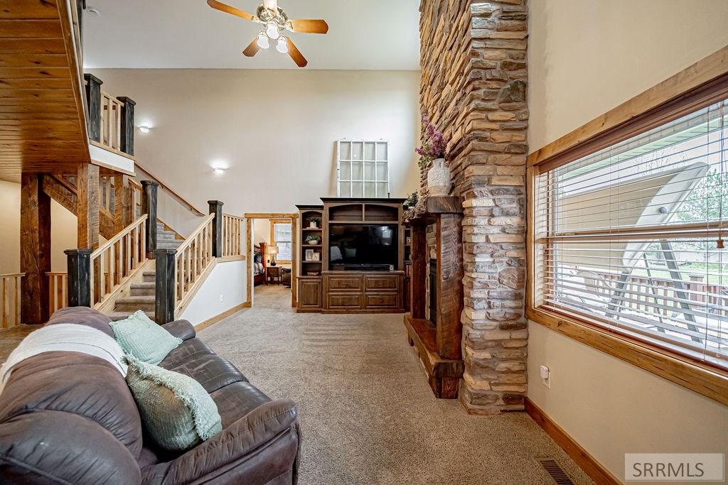 2424 East Timberview Circle Idaho Falls, ID 83401 - Photo 19 of 107