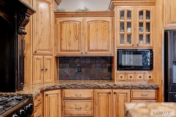 $725,000 | 2424 East Timberview Circle, Idaho Falls, ID 83401