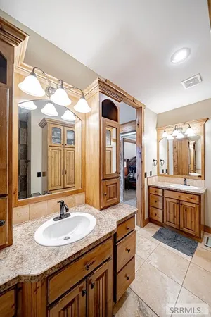 $725,000 | 2424 East Timberview Circle, Idaho Falls, ID 83401