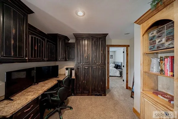$725,000 | 2424 East Timberview Circle, Idaho Falls, ID 83401