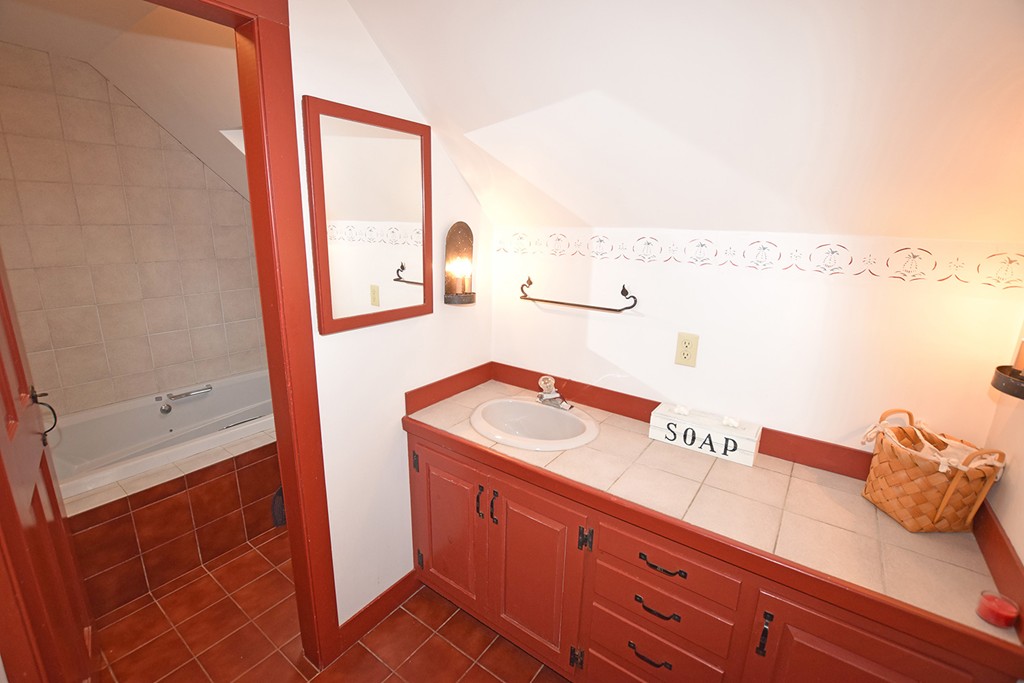 1023 Partridgeville Road Athol, MA 01331 - Photo 18 of 30 Gallery Image 18