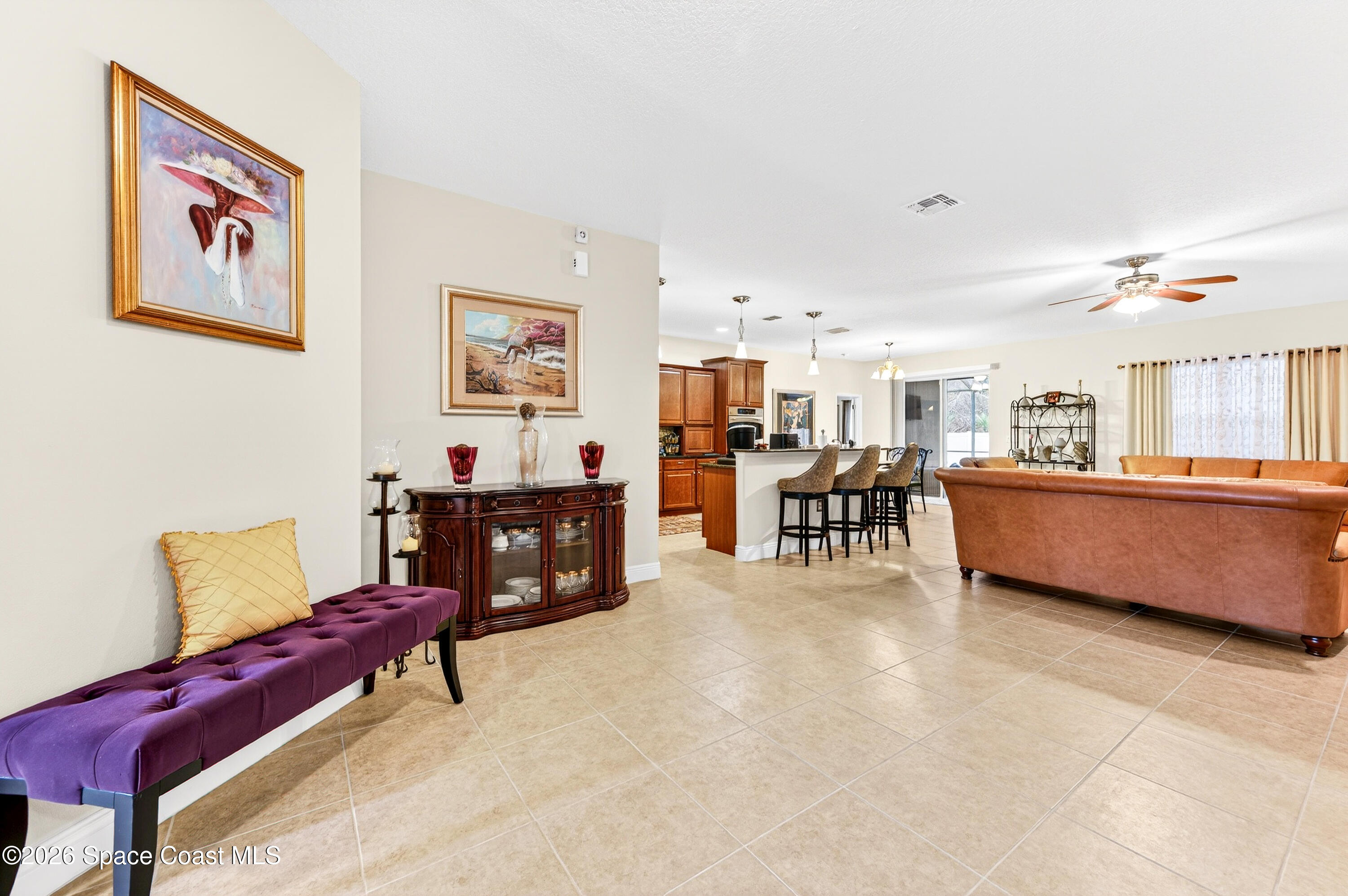3347 Slate Street Melbourne, FL 32904 - Photo 11 of 48 Ginormous Family Rm/Neutral Paint