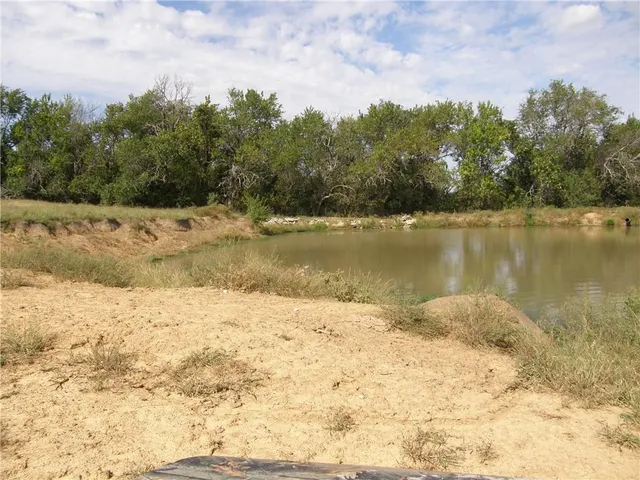 $820,820 | 2175 Louisiana Road, Ottawa, KS 66067