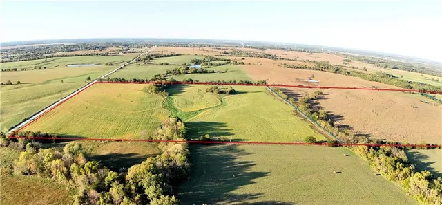 $820,820 | 2175 Louisiana Road, Ottawa, KS 66067