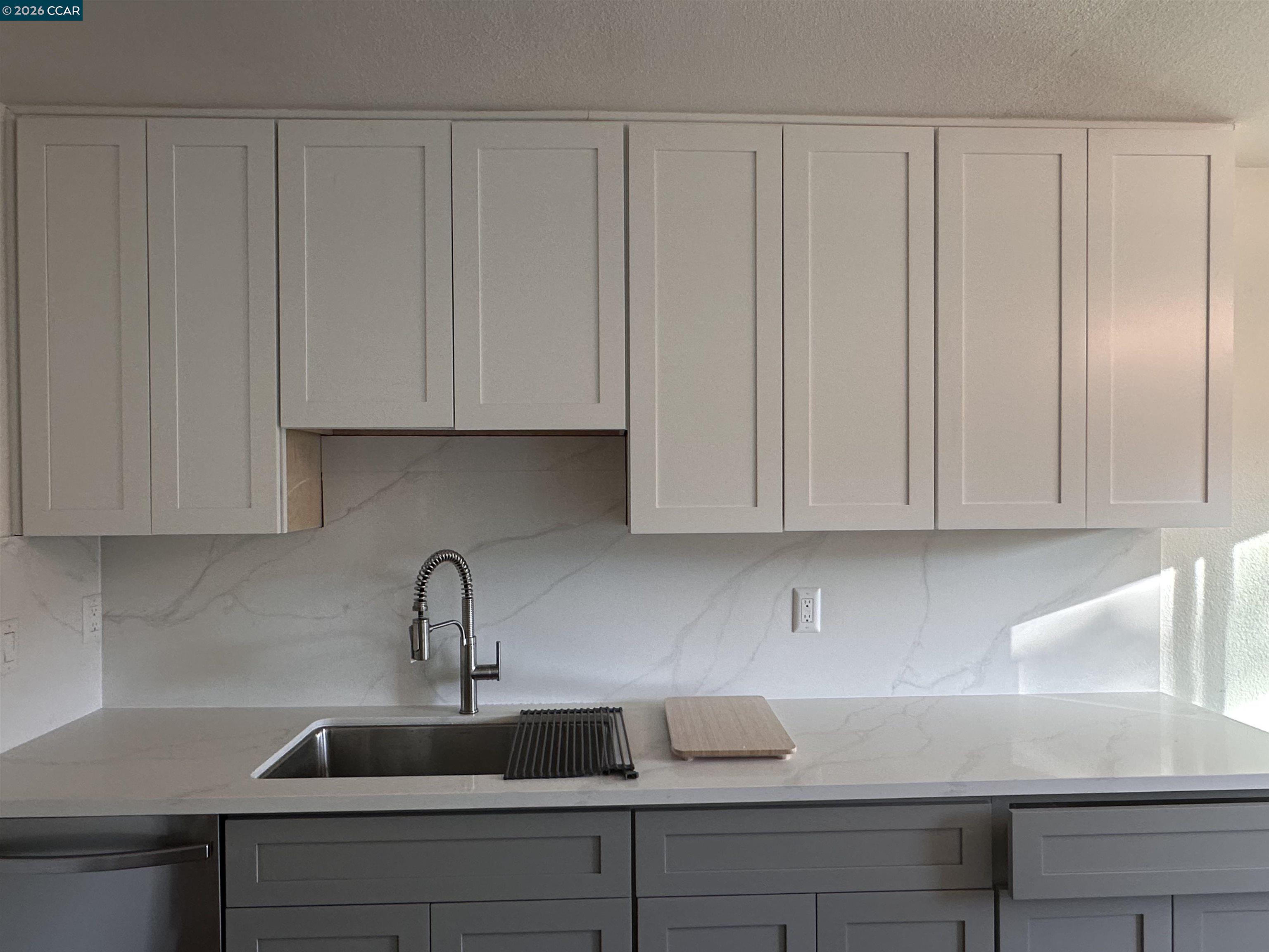 4081 Clayton Road, Unit 207 Concord, CA 94521 - Photo 3 of 15 Gallery Image 3