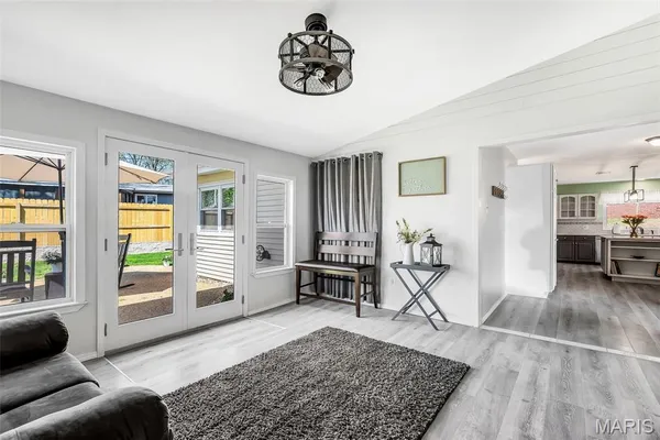 $300,000 | 727 Paschal Drive, Mehlville, MO 63125