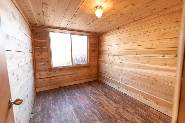 $224,500 | 1230 East Longfellow Avenue, Spokane, WA 99207