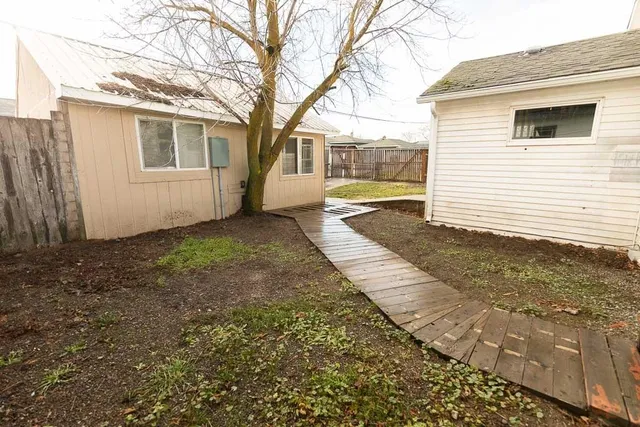 $224,500 | 1230 East Longfellow Avenue, Spokane, WA 99207