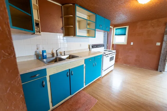 $224,500 | 1230 East Longfellow Avenue, Spokane, WA 99207