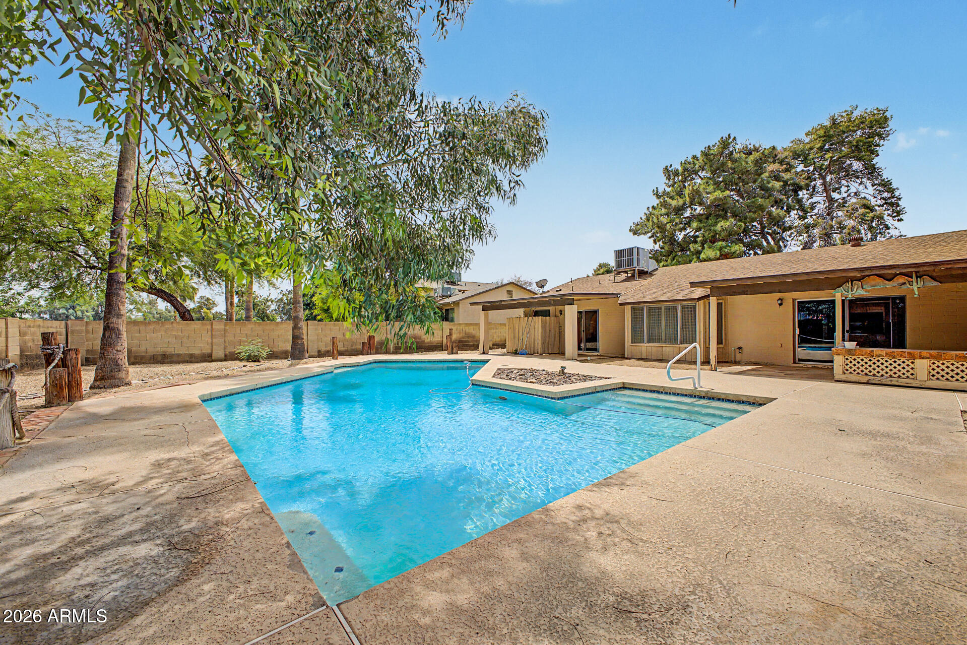 14237 North 24th Avenue Phoenix, AZ 85023 - Photo 33 of 37 33 - 24th