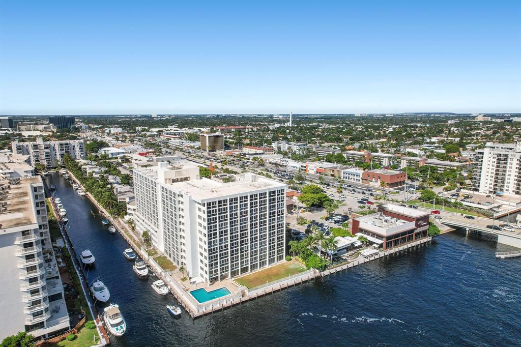 3100 Northeast 49th Street, Unit 206 Fort Lauderdale, FL 33308 - Photo 30 of 39 an aerial view of multiple house