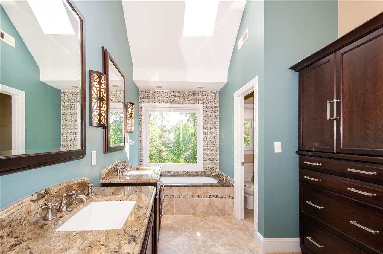 516 Pendleton Lake Road Raleigh, NC 27614 - Photo 16 of 30 Master Bath