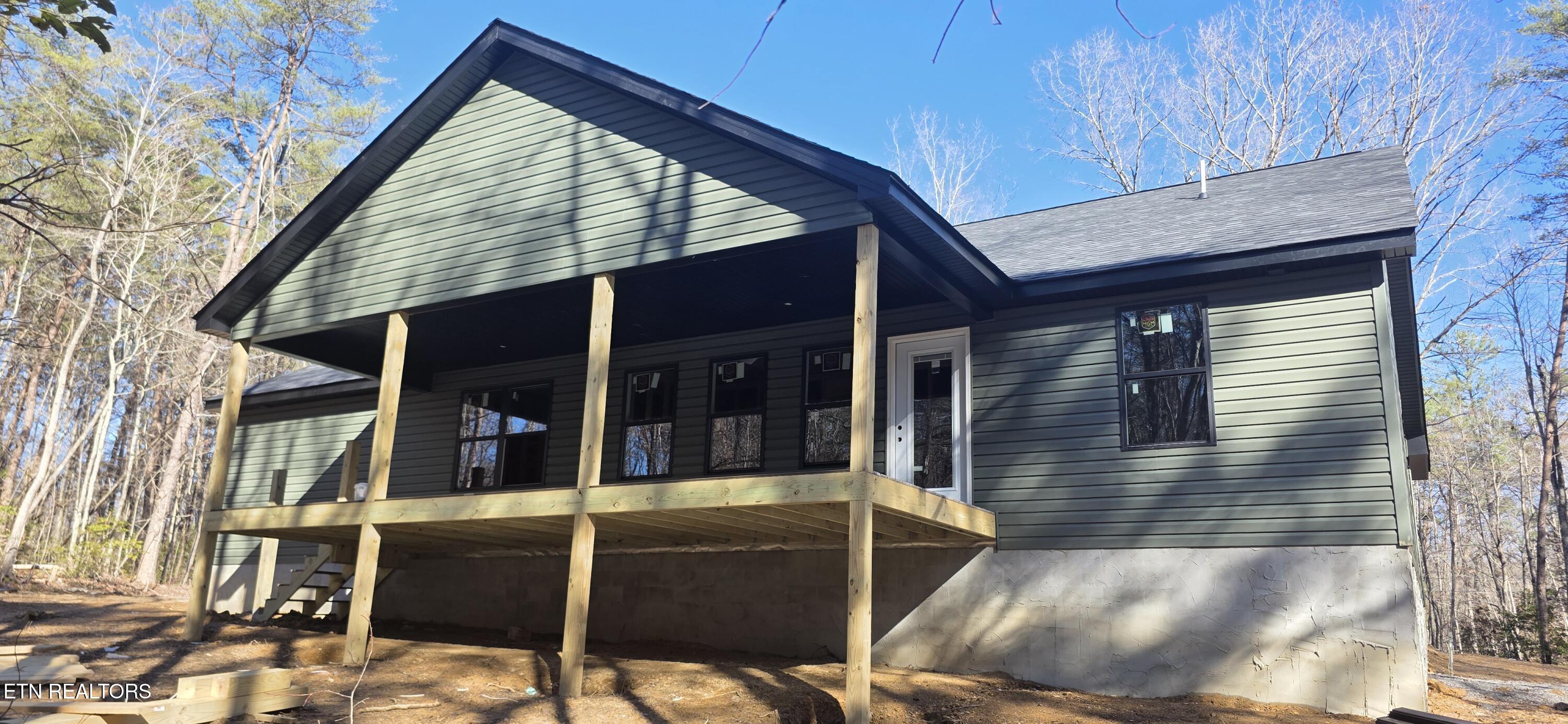 1300 Laurel Way Monterey, TN 38574 - Photo 4 of 14 20260112_123259