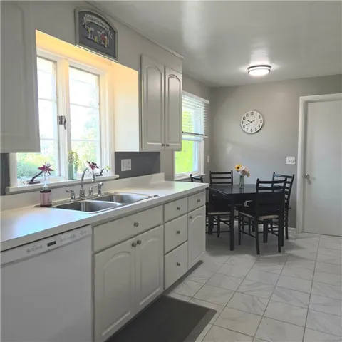 $250,000 | 79 Drake Drive, Irondequoit, NY 14617