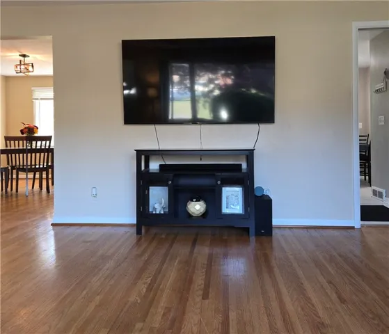 $250,000 | 79 Drake Drive, Irondequoit, NY 14617