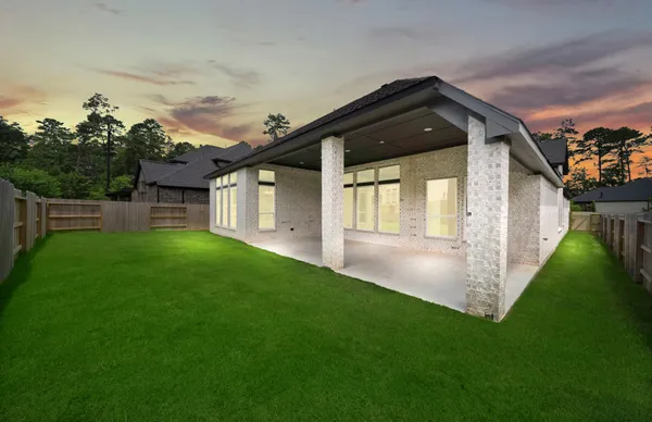 $698,900 | 38692 Night Brood Court, Magnolia, TX 77354
