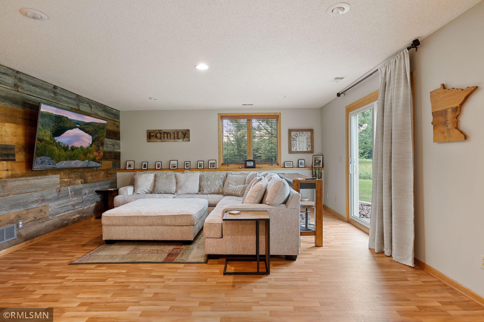 5815 Pagenkopf Road Independence, MN 55359 - Photo 34 of 53 Gallery Image 34