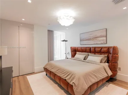 $5,250,000 | 17475 Collins Avenue, Unit 1001, Sunny Isles Beach, FL 33160