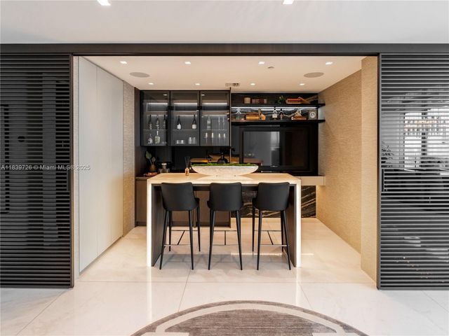 $5,250,000 | 17475 Collins Avenue, Unit 1001, Sunny Isles Beach, FL 33160