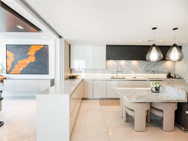 $5,250,000 | 17475 Collins Avenue, Unit 1001, Sunny Isles Beach, FL 33160