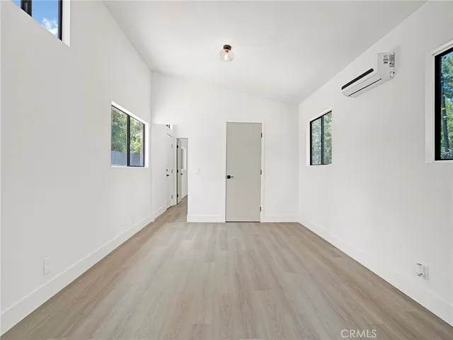 $5,500 | 731 Calle Nogal, Thousand Oaks, CA 91360