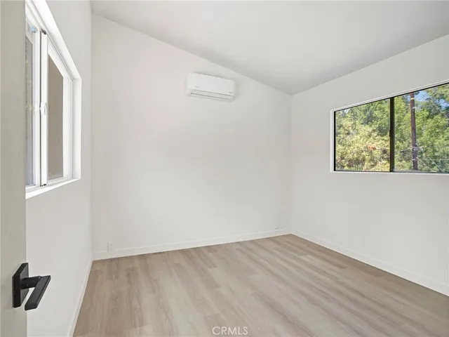 $5,500 | 731 Calle Nogal, Thousand Oaks, CA 91360