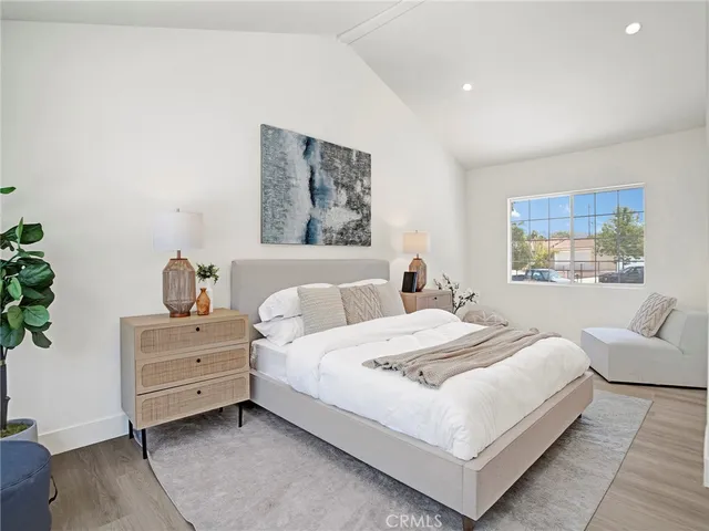 $5,500 | 731 Calle Nogal, Thousand Oaks, CA 91360