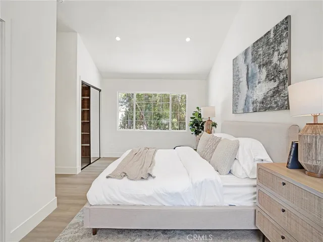 $5,500 | 731 Calle Nogal, Thousand Oaks, CA 91360