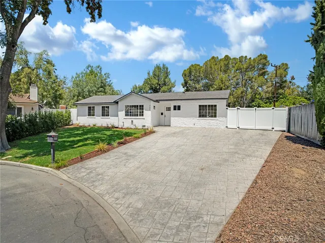 $5,500 | 731 Calle Nogal, Thousand Oaks, CA 91360