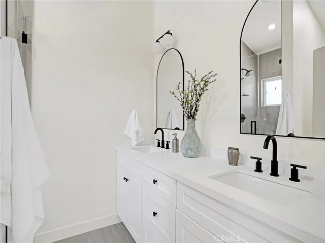 $5,500 | 731 Calle Nogal, Thousand Oaks, CA 91360