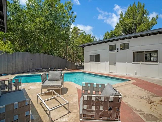 $5,500 | 731 Calle Nogal, Thousand Oaks, CA 91360