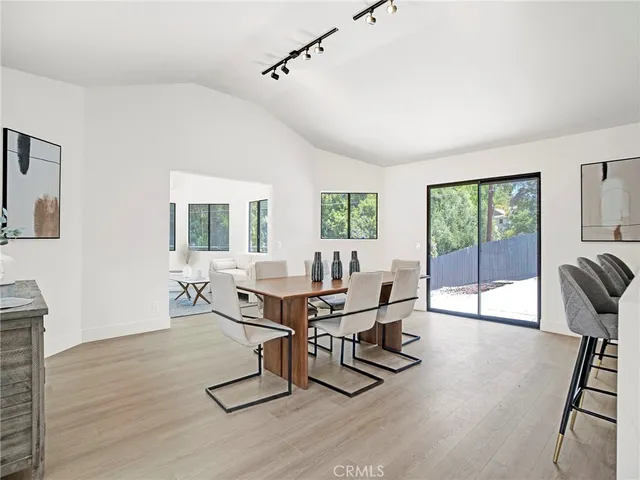 $5,500 | 731 Calle Nogal, Thousand Oaks, CA 91360