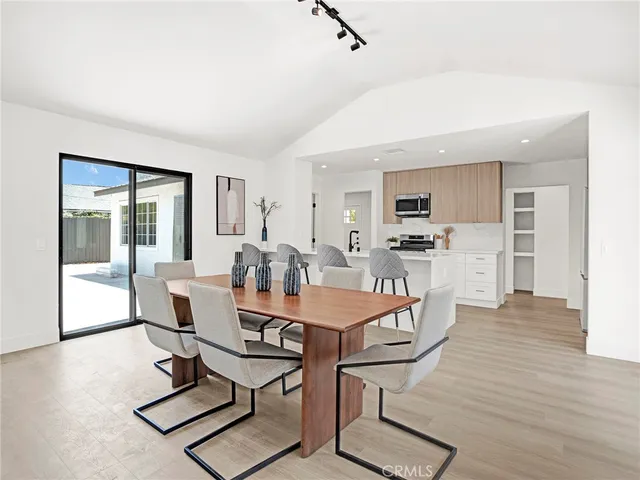 $5,500 | 731 Calle Nogal, Thousand Oaks, CA 91360