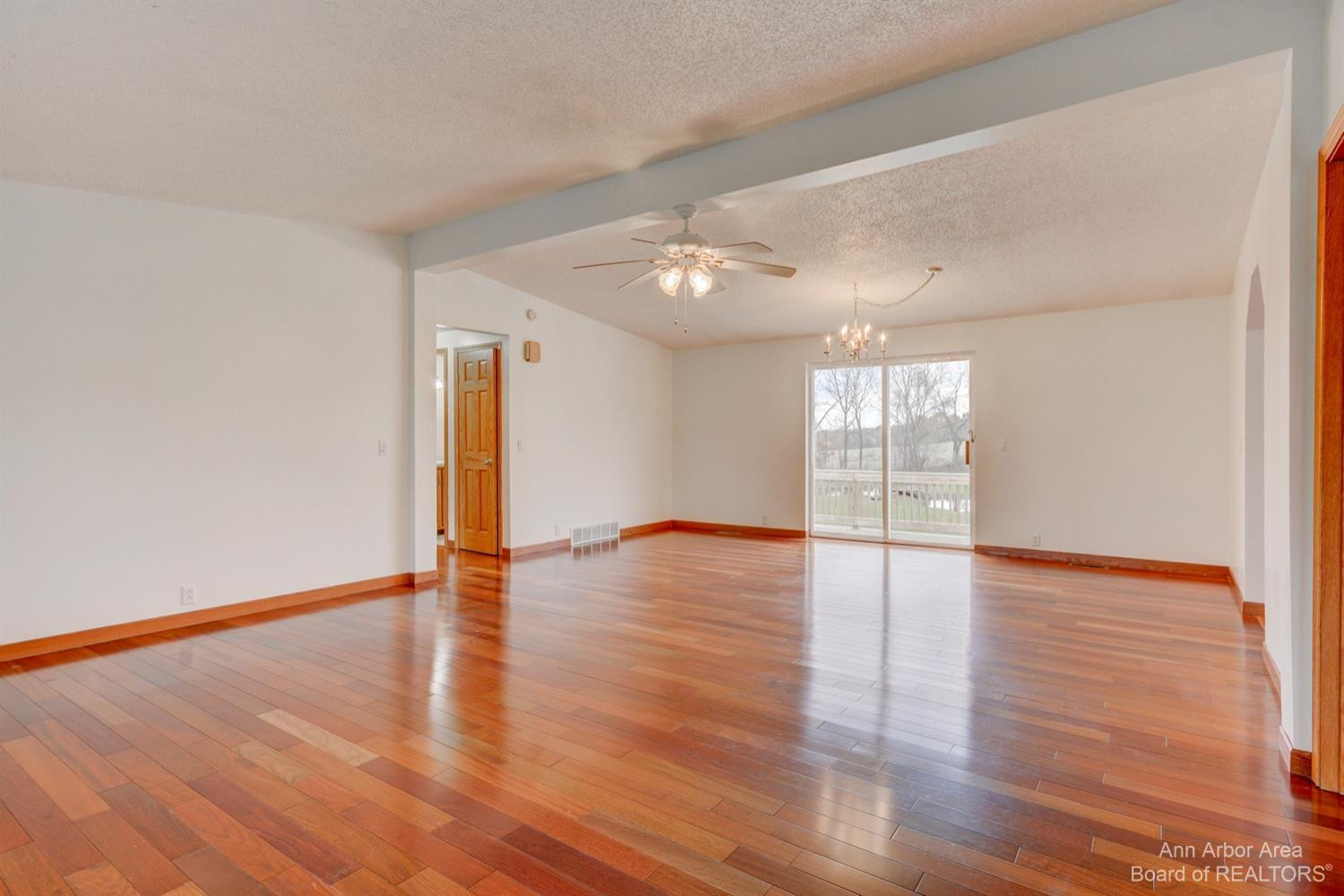 6800 Daly Road Dexter, MI 48130 - Photo 6 of 34 Photo 6