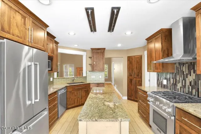 $825,000 | 505 South Shore Pines, Post Falls, ID 83854