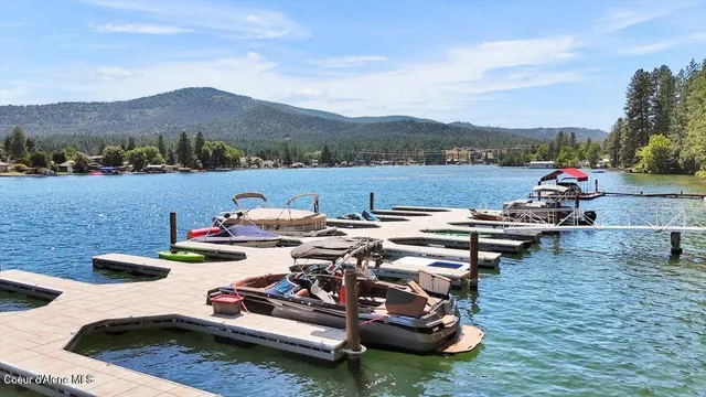 $825,000 | 505 South Shore Pines, Post Falls, ID 83854