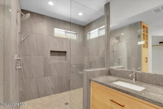 $825,000 | 505 South Shore Pines, Post Falls, ID 83854