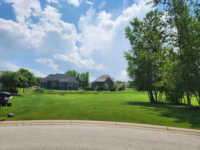 $269,900 | N19W24667 River Edge Court, Pewaukee, WI 53072