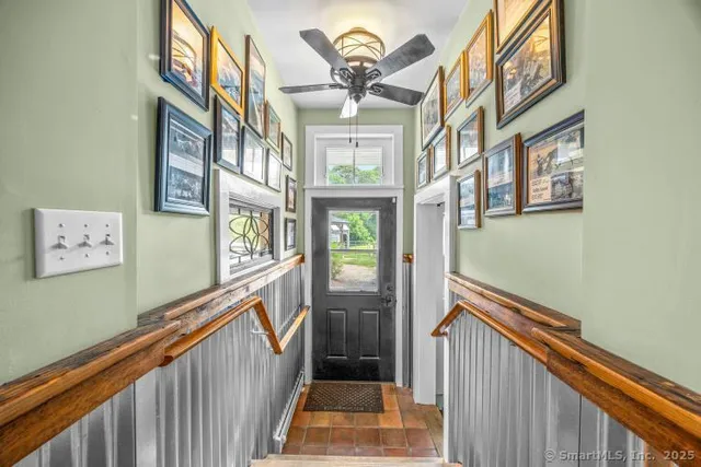 a view of an entryway