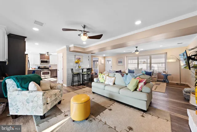 $834,900 | 4 Kansas Road, Little Egg Harbor, NJ 08087