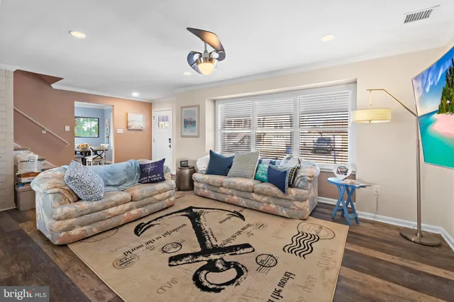 $834,900 | 4 Kansas Road, Little Egg Harbor, NJ 08087