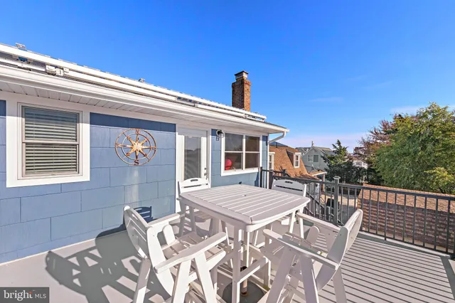 $834,900 | 4 Kansas Road, Little Egg Harbor, NJ 08087