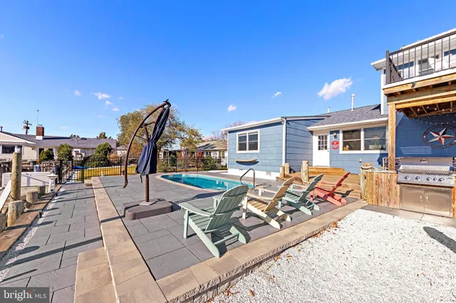 $834,900 | 4 Kansas Road, Little Egg Harbor, NJ 08087