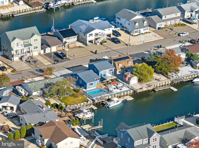 $834,900 | 4 Kansas Road, Little Egg Harbor, NJ 08087