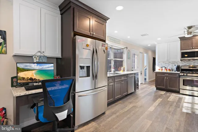 $834,900 | 4 Kansas Road, Little Egg Harbor, NJ 08087