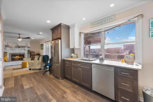 $834,900 | 4 Kansas Road, Little Egg Harbor, NJ 08087