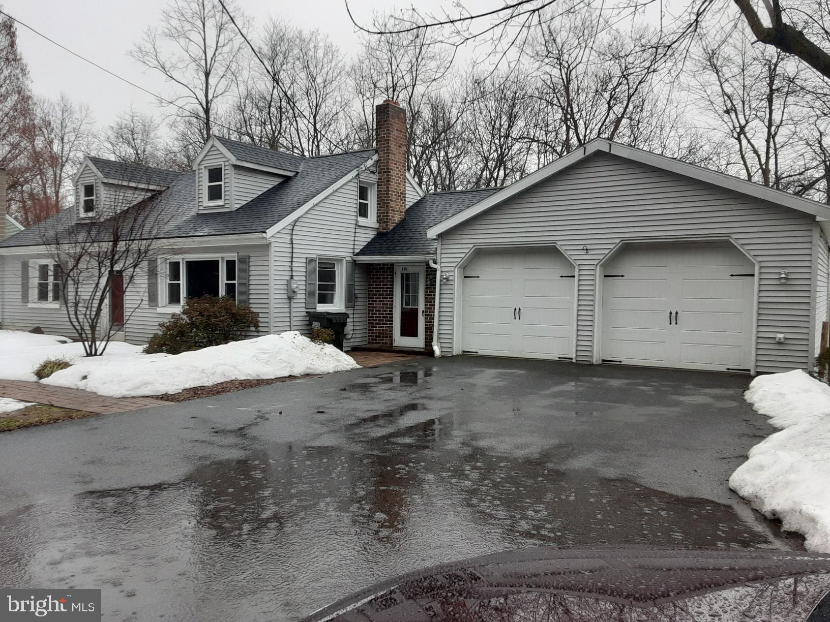 191 Ridge Avenue Ephrata, PA 17522 - Photo 2 of 25 v2