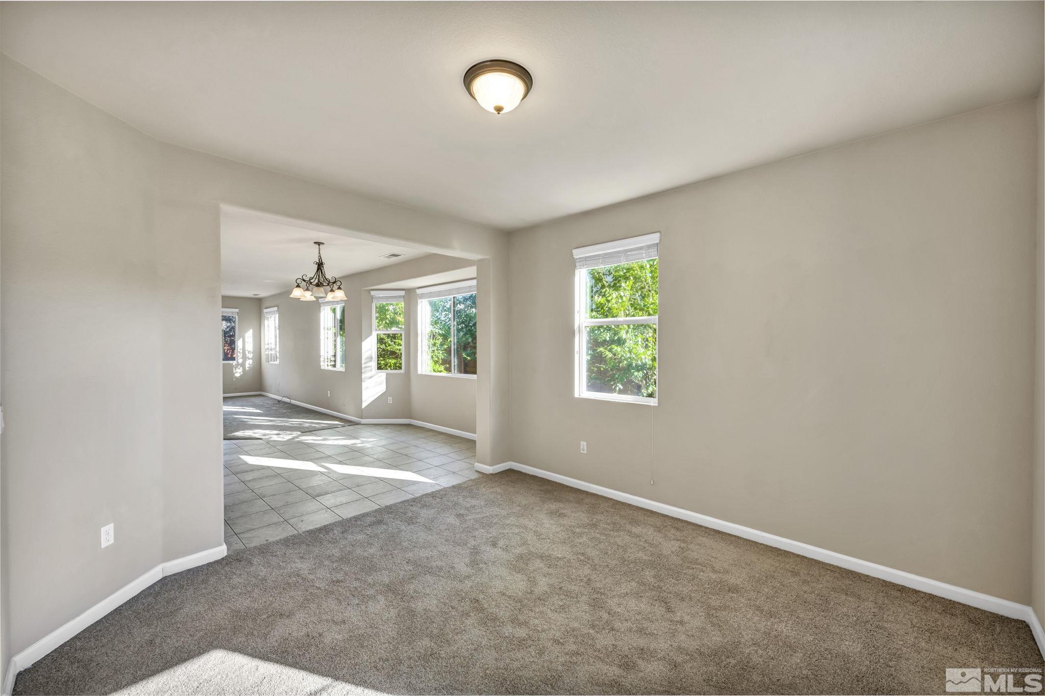 7260 Discovery Court Reno, NV 89506 - Photo 8 of 20 Photo 8