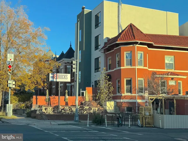 $4,250 | 1225 Park Road Northwest, Unit 1, Washington, DC 20010