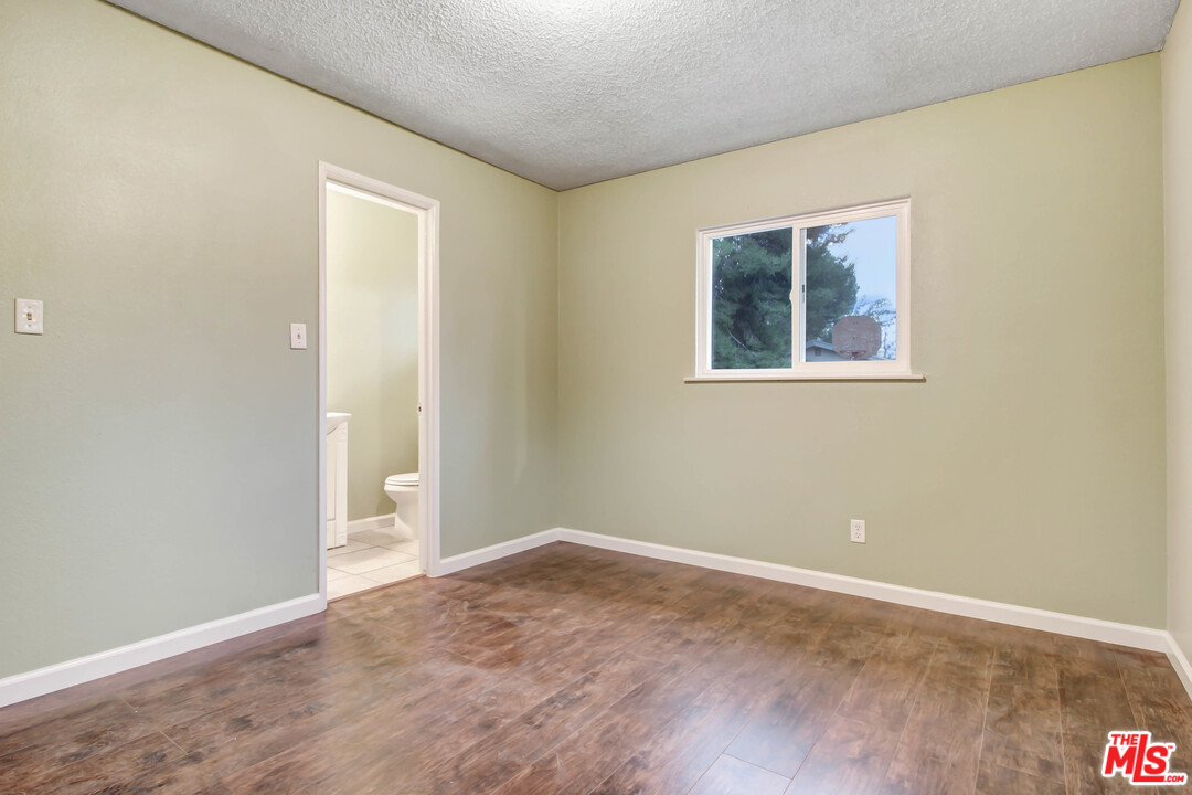 8334 Philbin Avenue Riverside, CA 92503 - Photo 10 of 14